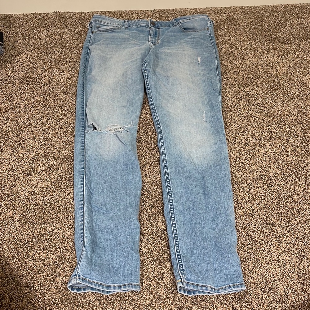 Hollister SuperSkinny High Rise Jeans!